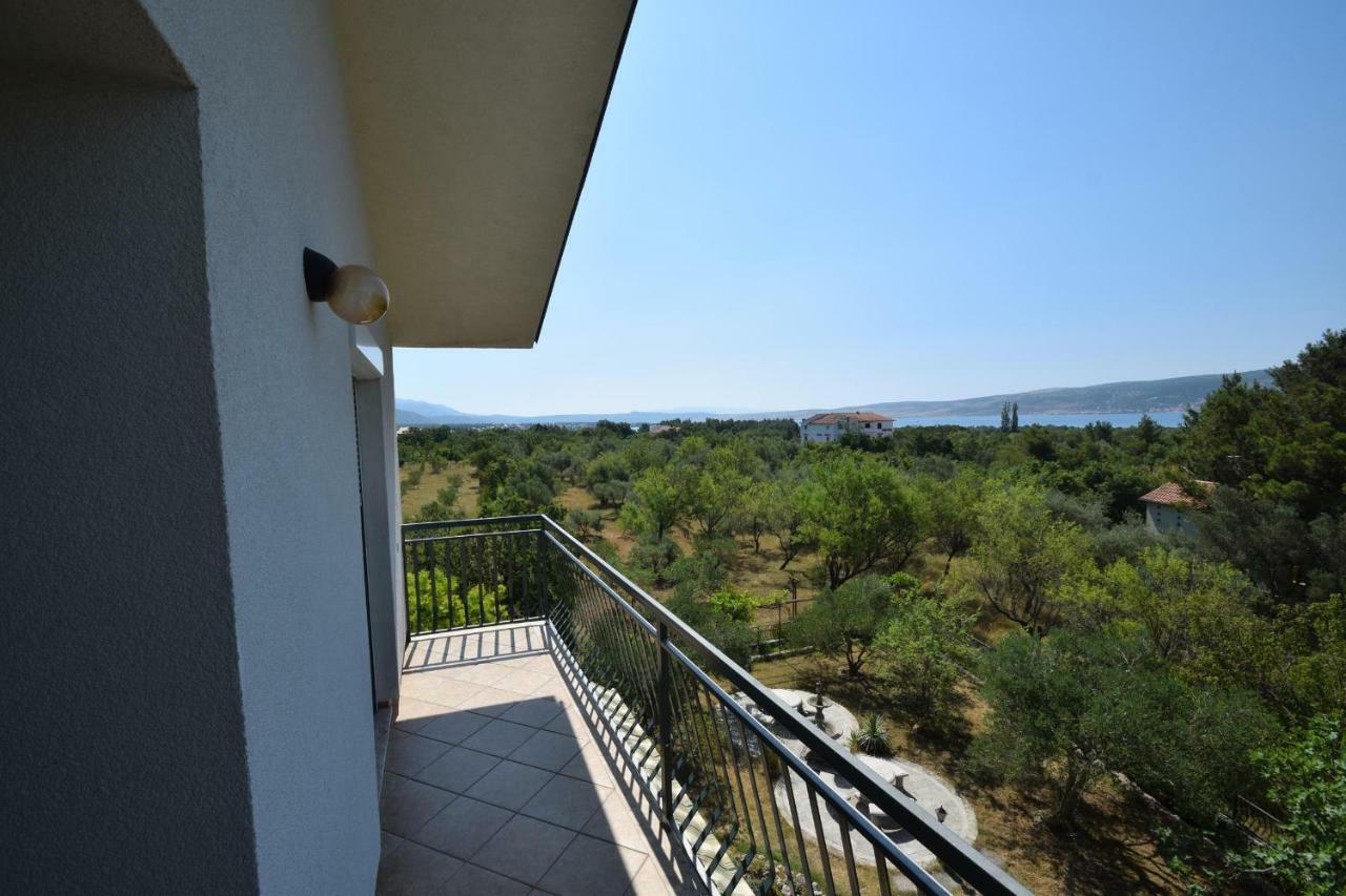 Apartments Nina Starigrad Paklenica Exterior foto